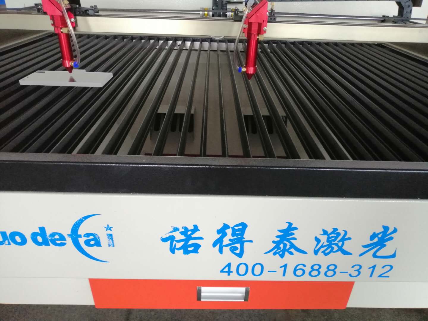 紙張可以用激光切割機的一個原因是什么？