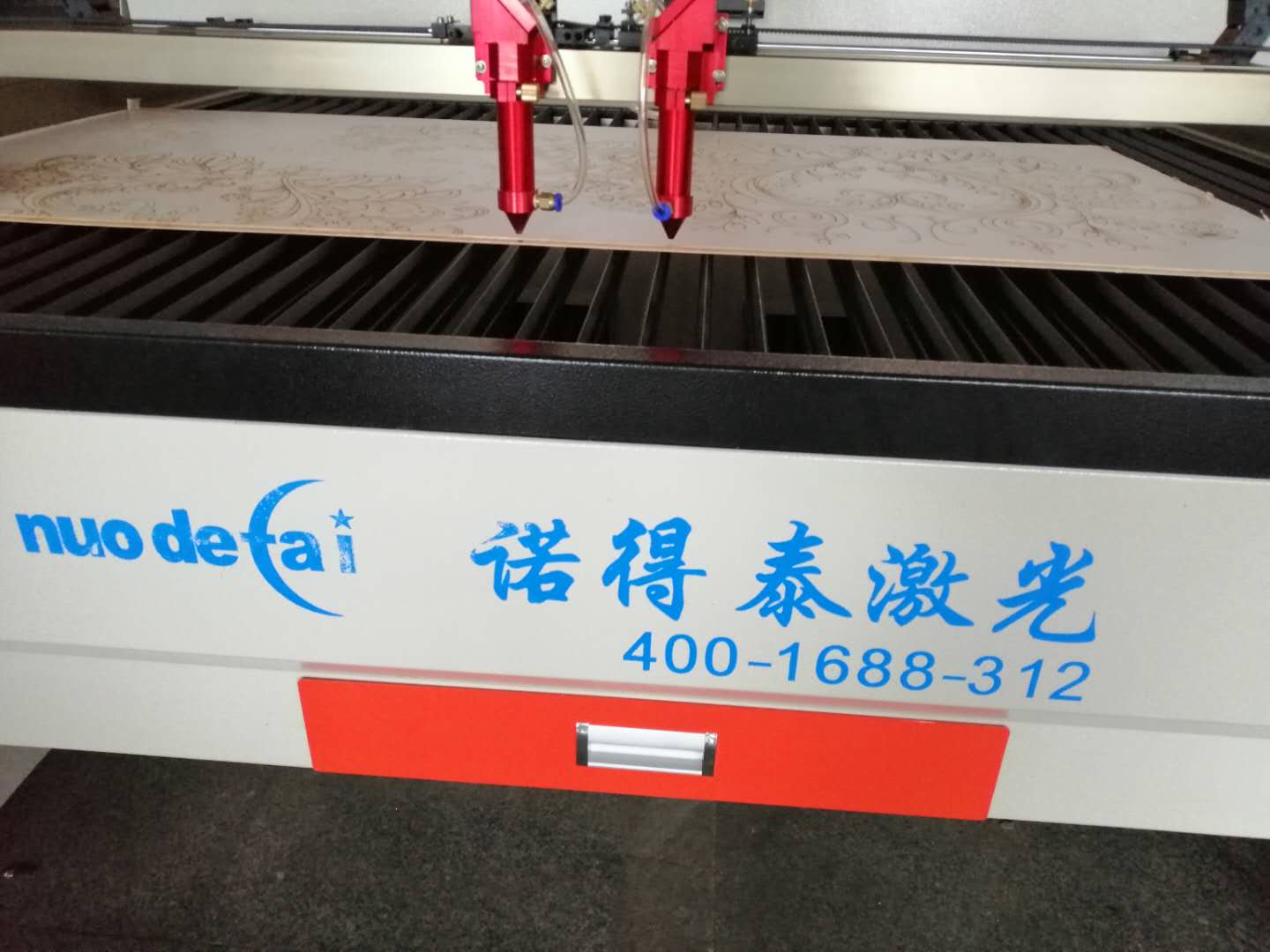 皮革，齒輪齒條，絲桿這三種傳動方式激光切割機(jī)哪種比較好
