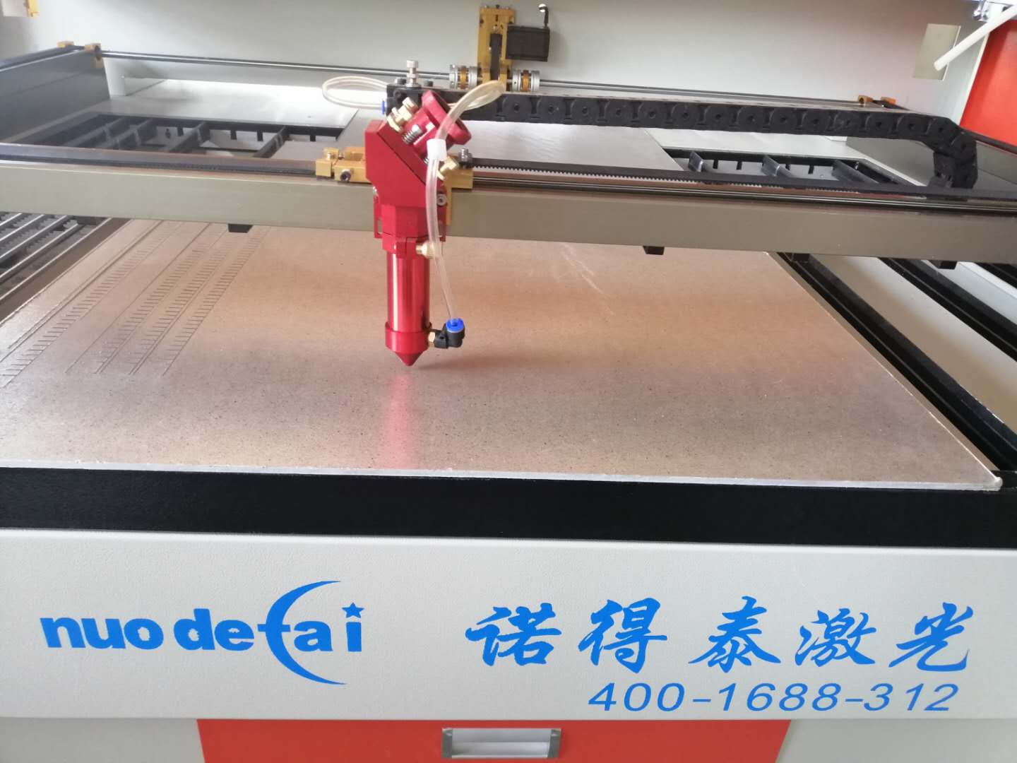 云母板使用激光切割機(jī)加工有哪些技術(shù)性難題？